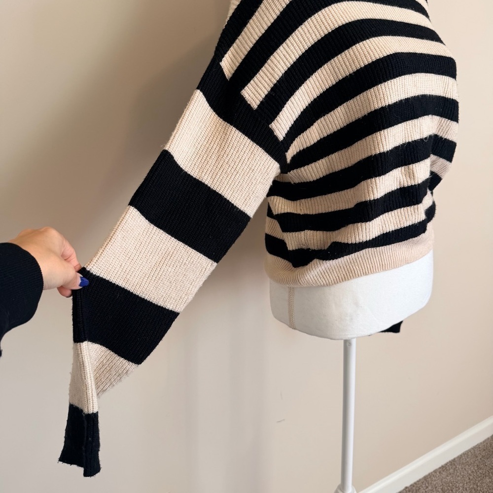Zara kids striped knit sweater oversized in black and ivory size 13-14 - Picture 6 of 6